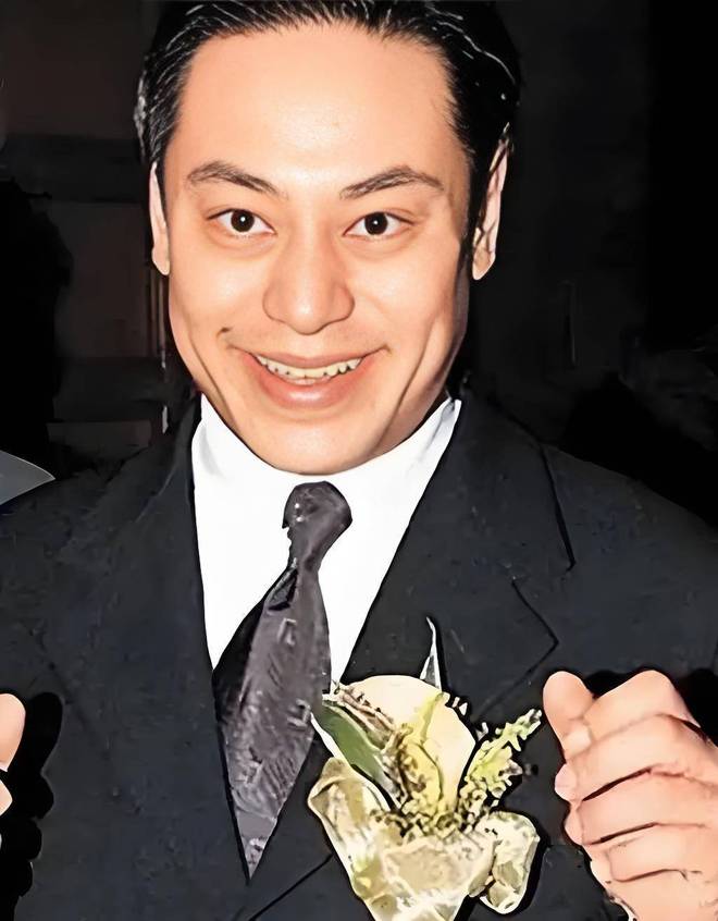 杨瀚森高效13+4+4引热议！外媒盛赞判若两人 调侃他能拿MVP